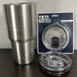 Yeti Rambler 30 oz Tumbler Stainless Steel With 2 Lids